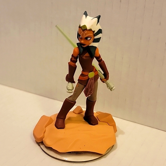 💚 Ahsoka Tano Star Wars 3.0 Disney Infinity Figure - Picture 2 of 4